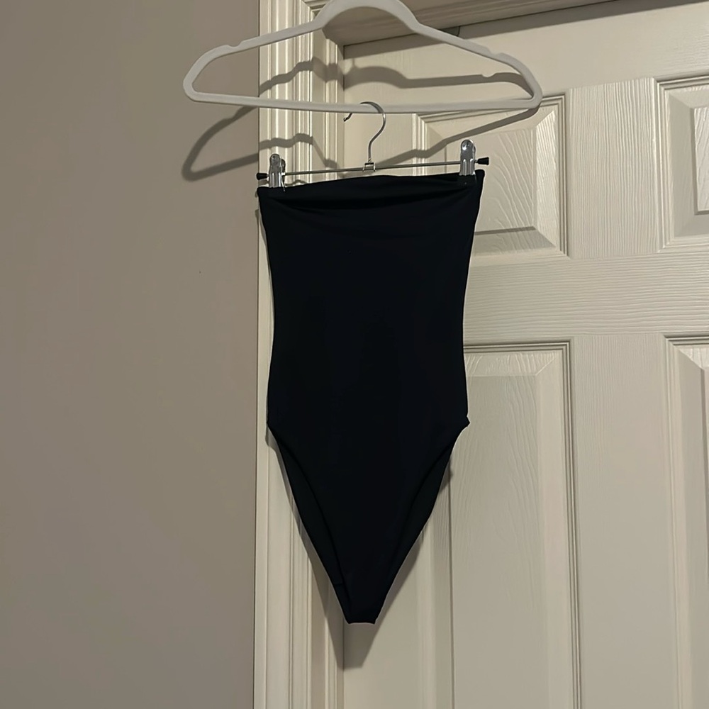 Hot & Delicious Black Tube Top One Piece Strapless Tank Top Bodysuit Small